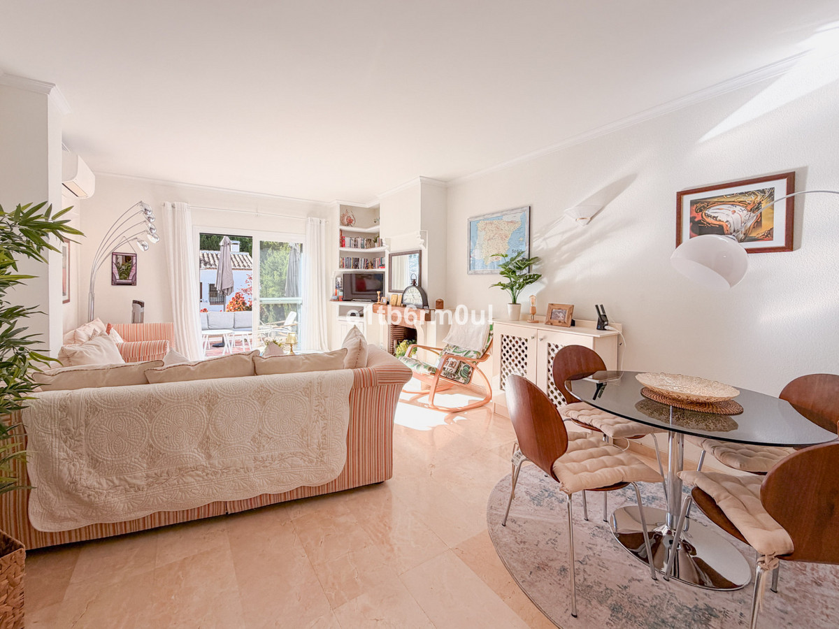 Appartement te koop in The Golden Mile | 2 slaapkamers H5525155