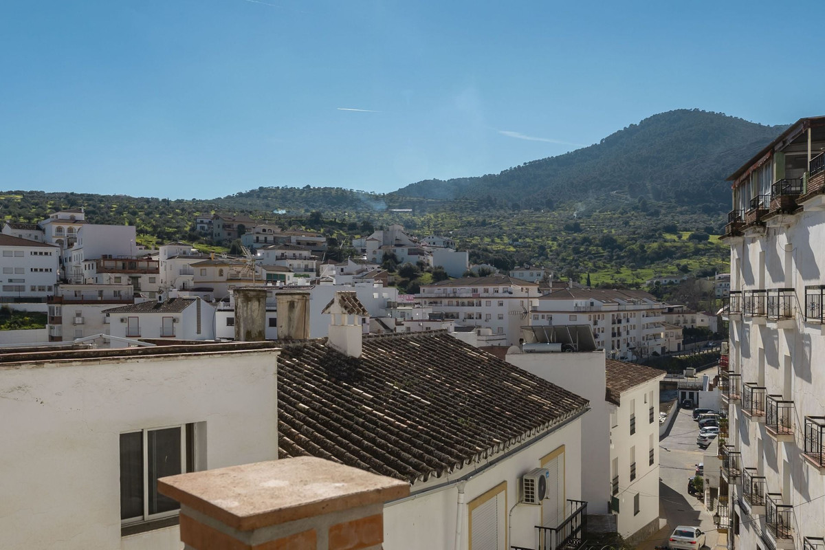 Appartement te koop in Tolox | 2 slaapkamers H5317702