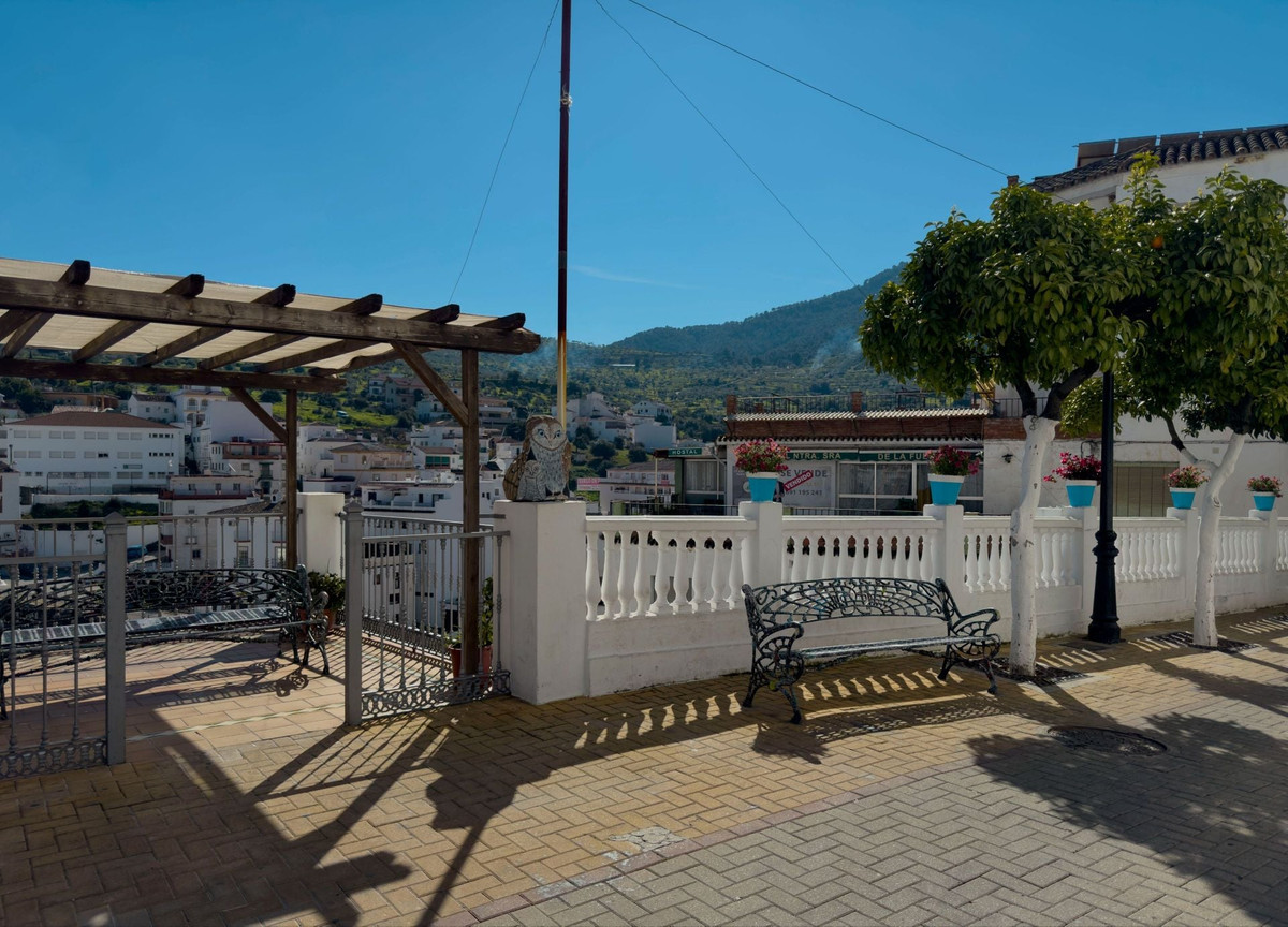 Appartement te koop in Tolox | 2 slaapkamers H5317702