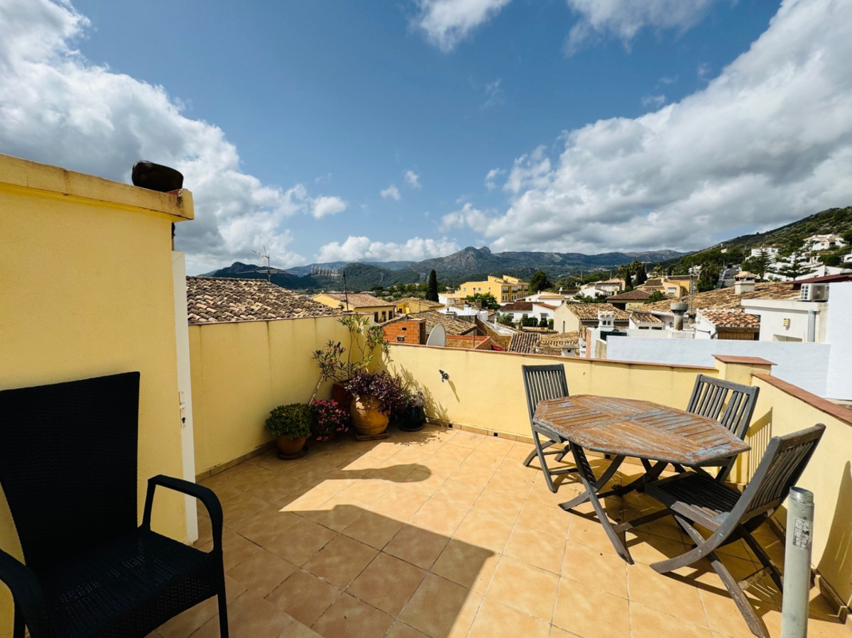 Property main view 33