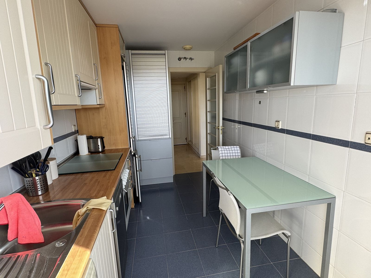 Appartement te koop in Torre de Benagalbón | 2 slaapkamers H5044513