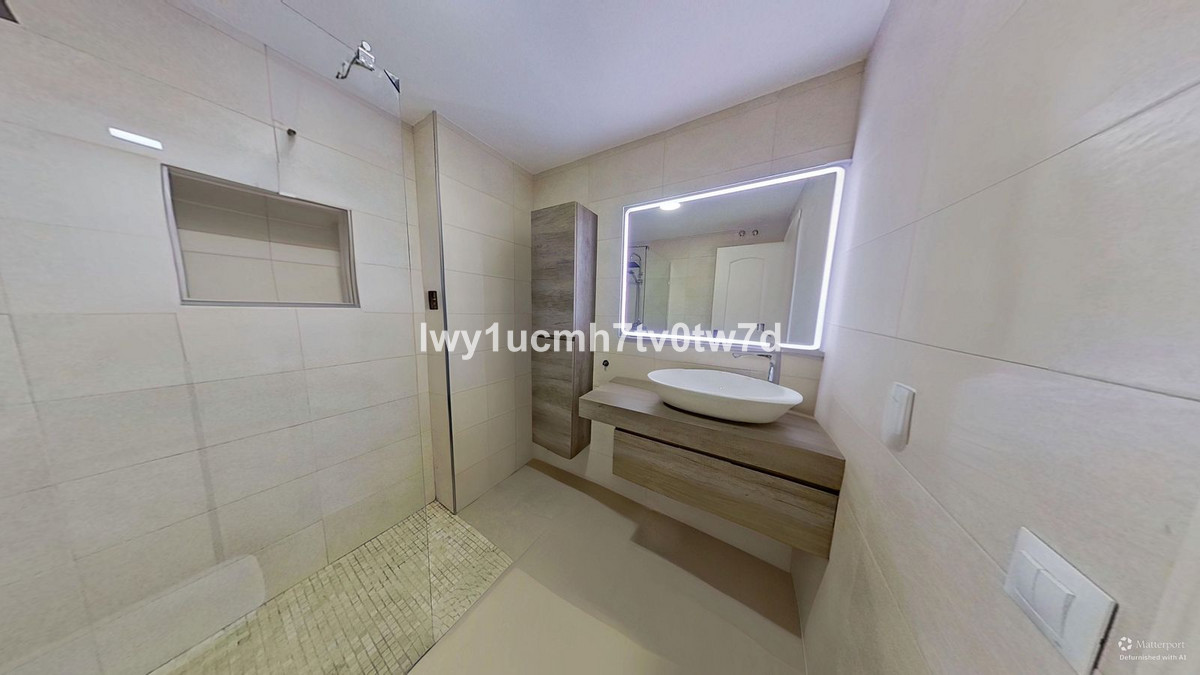 Appartement te koop in Torre de Benagalbón | 3 slaapkamers H5294824