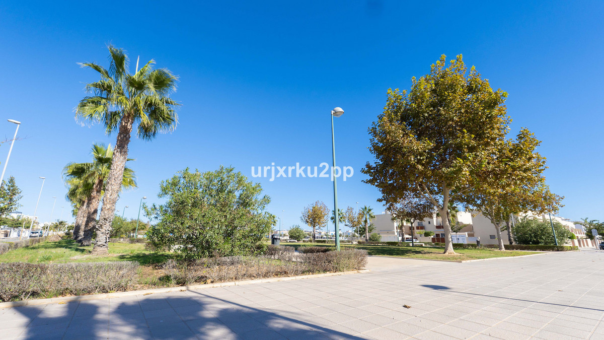 Appartement te koop in Torre de la Horadada | 3 slaapkamers H5284162