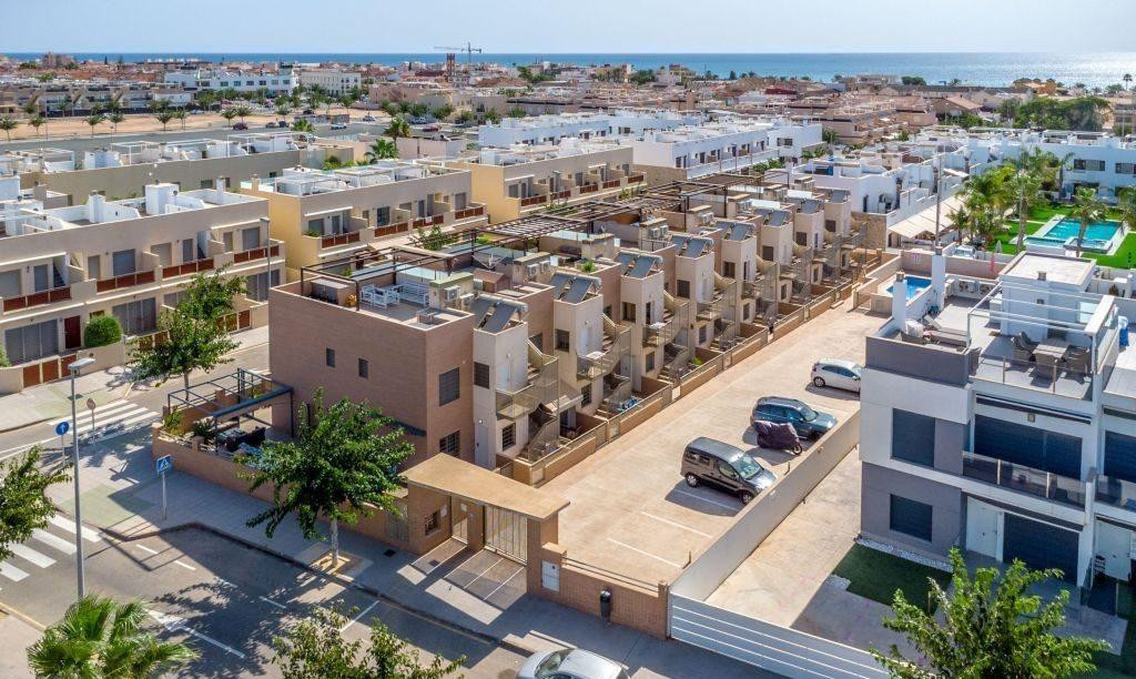 Property main view 25