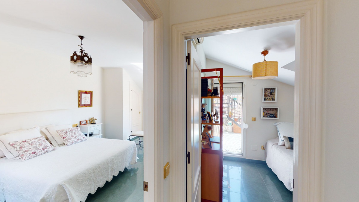 Penthouse in Torre del Mar-28