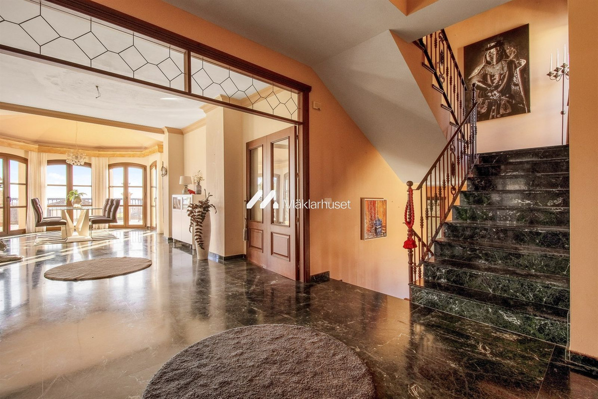 Appartement te koop in Torre del Mar | 6 slaapkamers H5144848