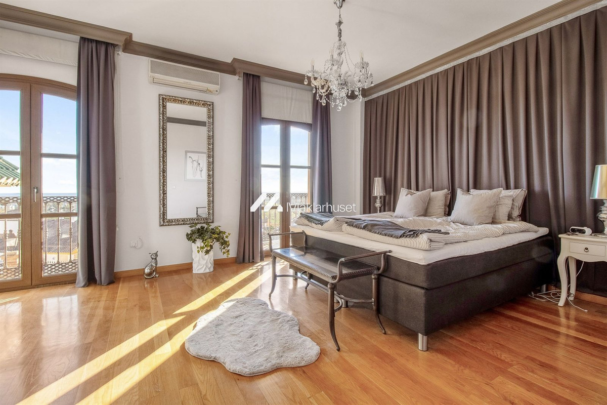 Appartement te koop in Torre del Mar | 6 slaapkamers H5144848