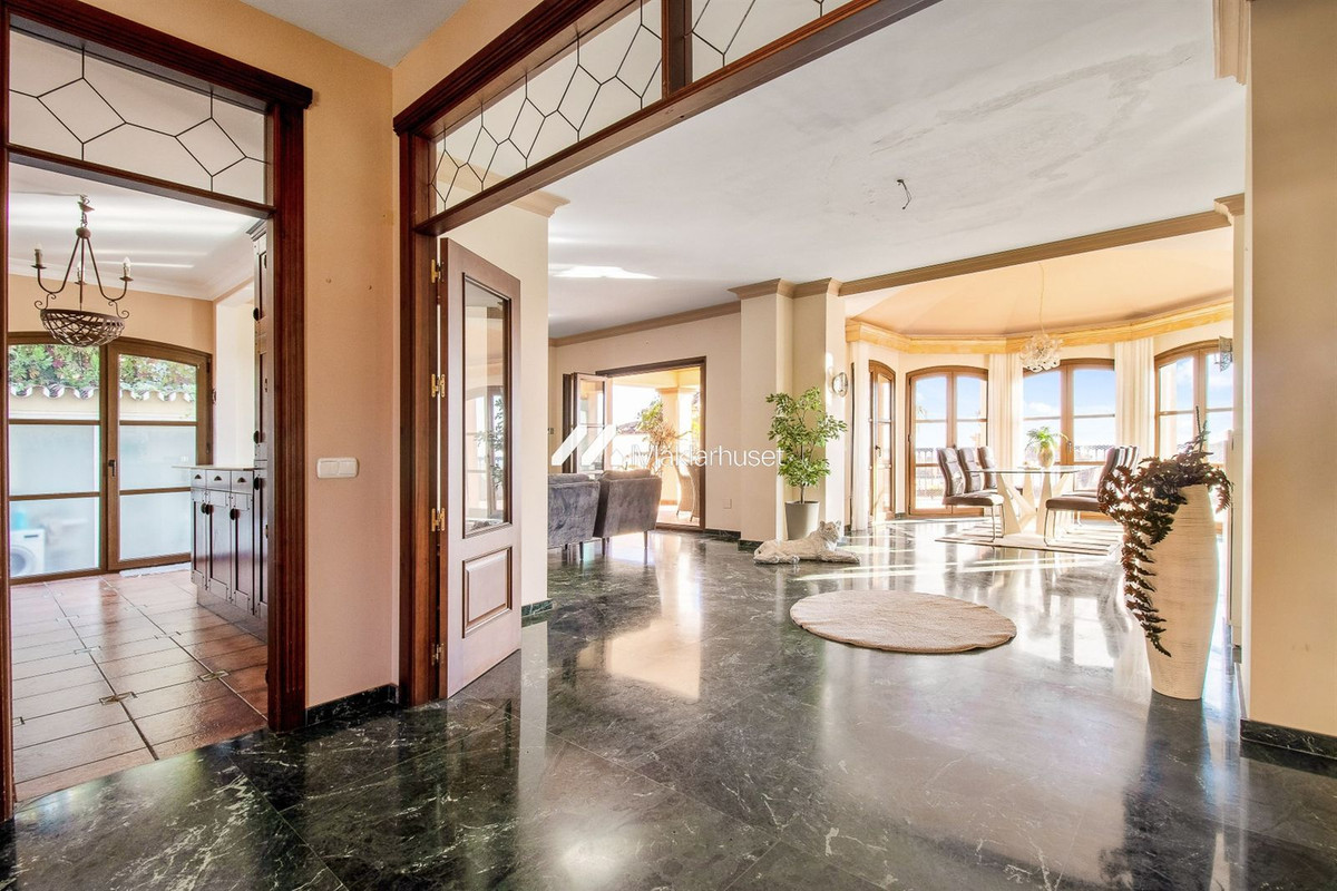 Appartement te koop in Torre del Mar | 6 slaapkamers H5144848