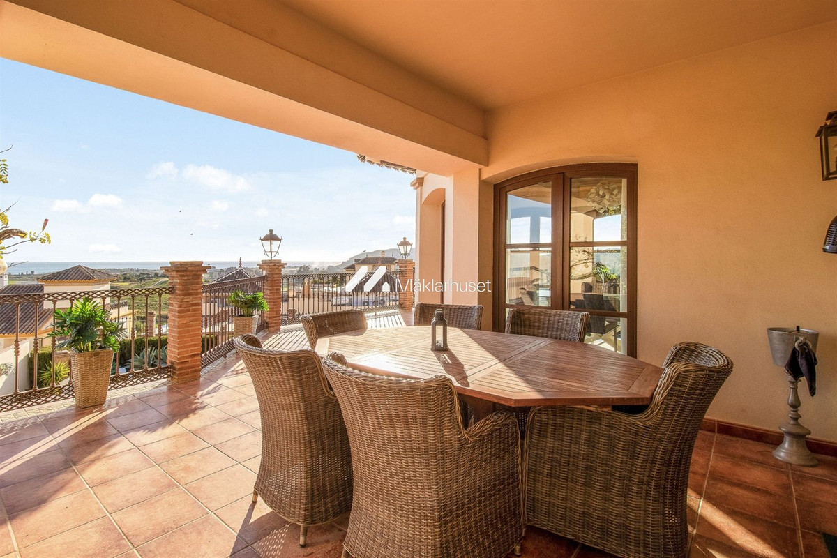 Appartement te koop in Torre del Mar | 6 slaapkamers H5144848