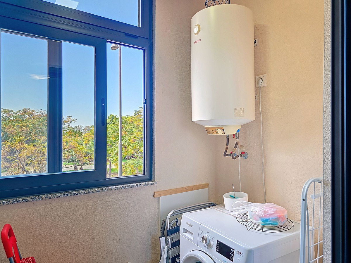 Appartement te koop in Torre del Mar | 2 slaapkamers H5189386