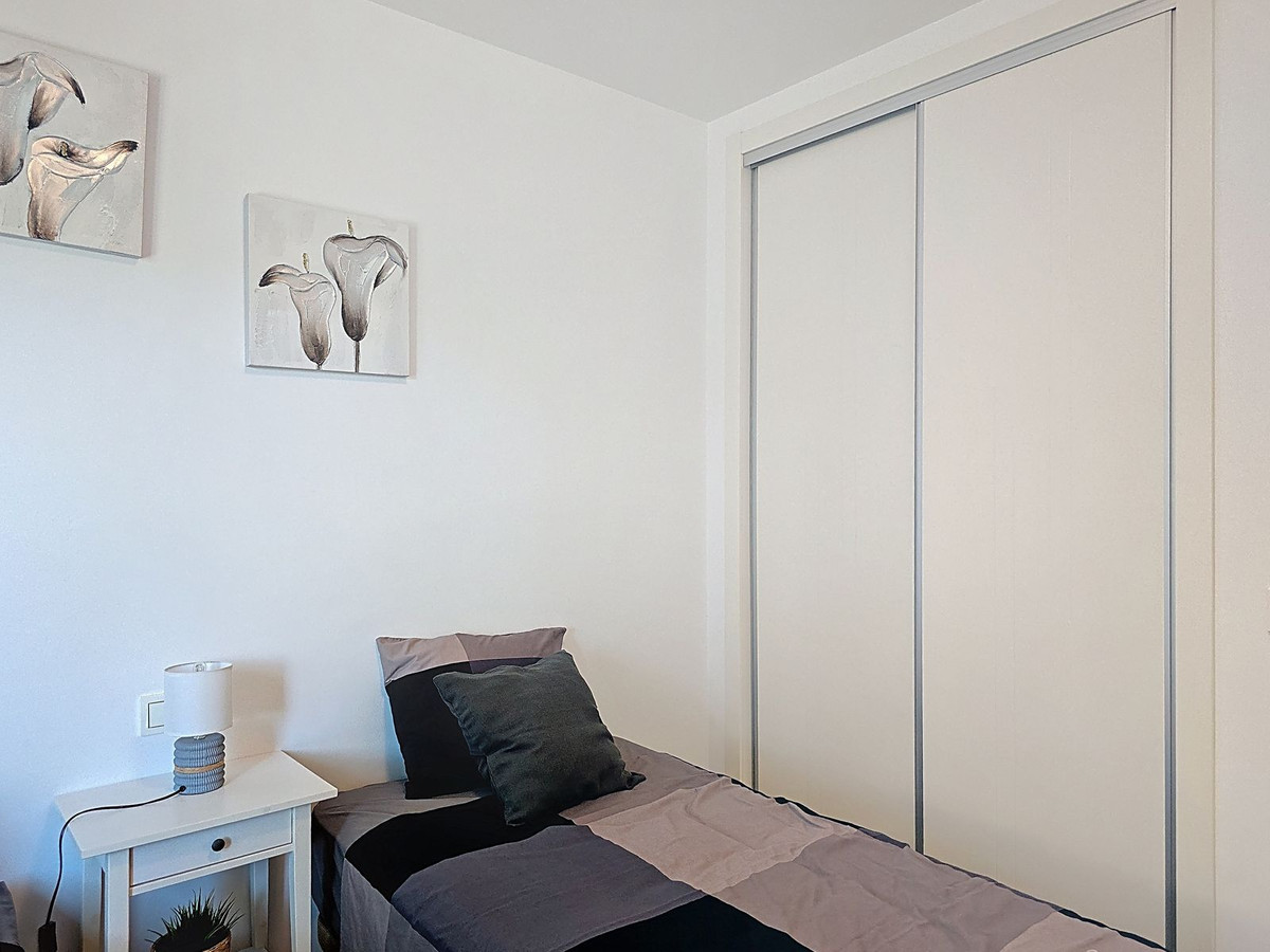 Appartement te koop in Torre del Mar | 2 slaapkamers H5189386