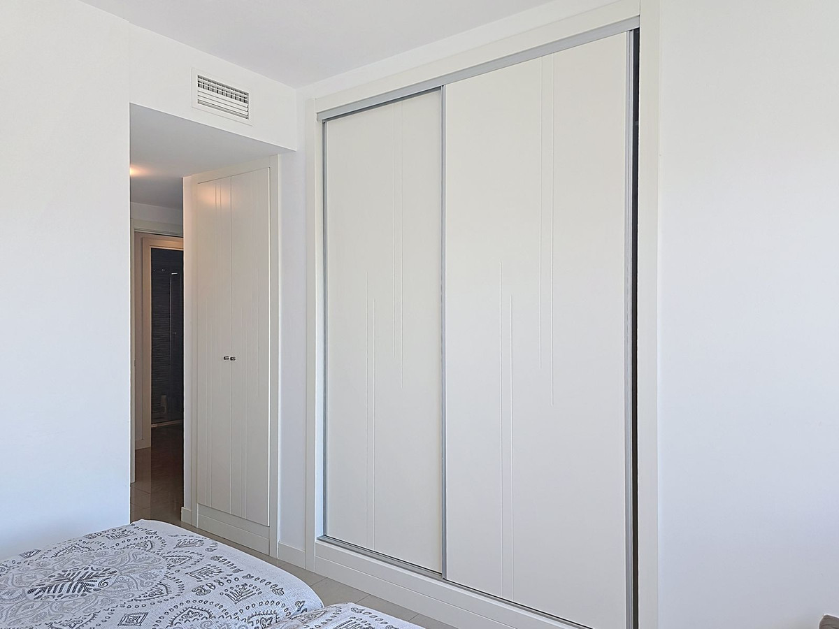 Appartement te koop in Torre del Mar | 2 slaapkamers H5189386