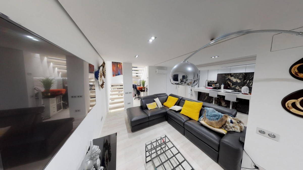 Penthouse te koop in Torre del Mar | 3 slaapkamers H5353768