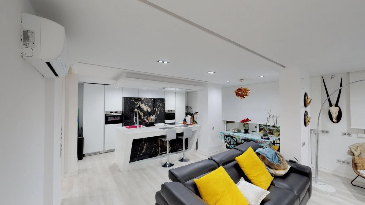 Penthouse te koop in Torre del Mar | 3 slaapkamers H5353768