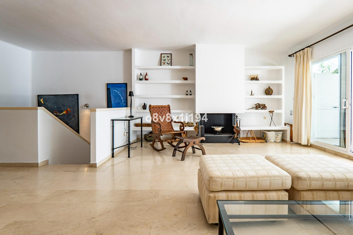 Property main view 44