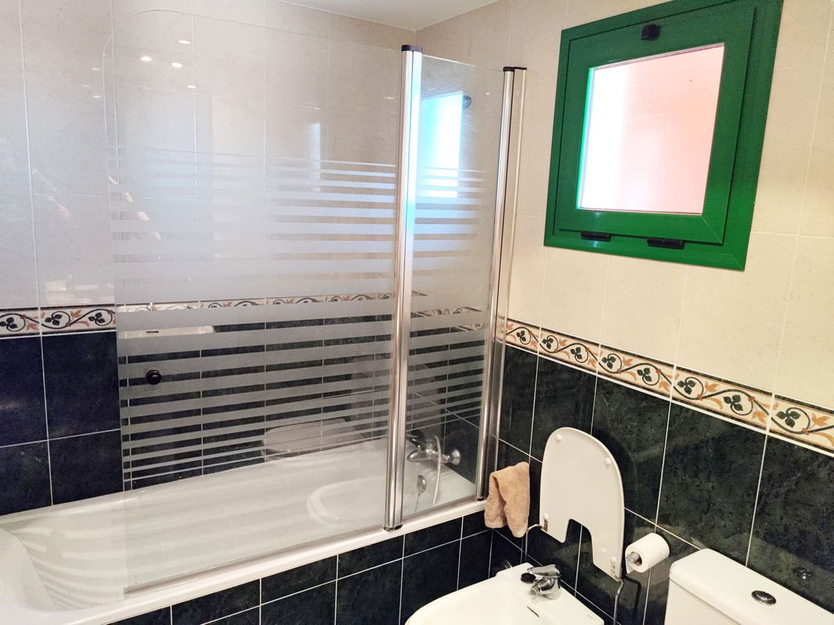 Appartement te koop in Torreblanca | 4 slaapkamers H5108599