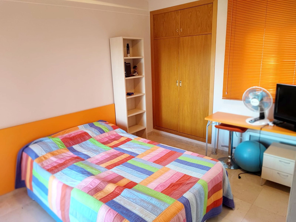 Appartement te koop in Torreblanca | 4 slaapkamers H5108599