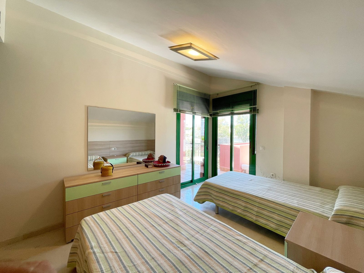 Appartement te koop in Torreblanca | 4 slaapkamers H5119897