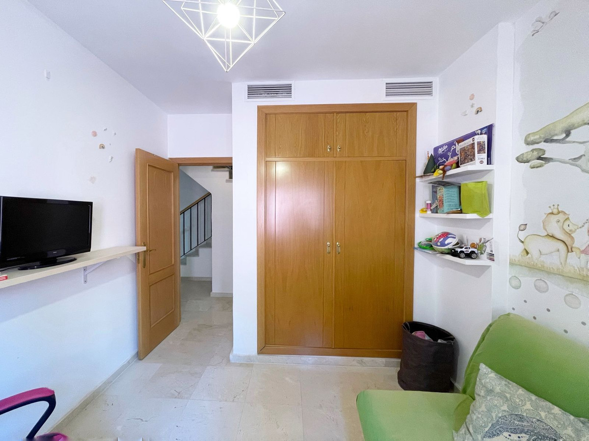 Appartement te koop in Torreblanca | 4 slaapkamers H5119897