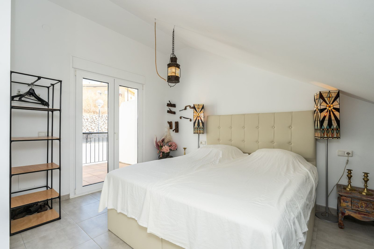 Huis te koop in Torreblanca | 4 slaapkamers H5141764