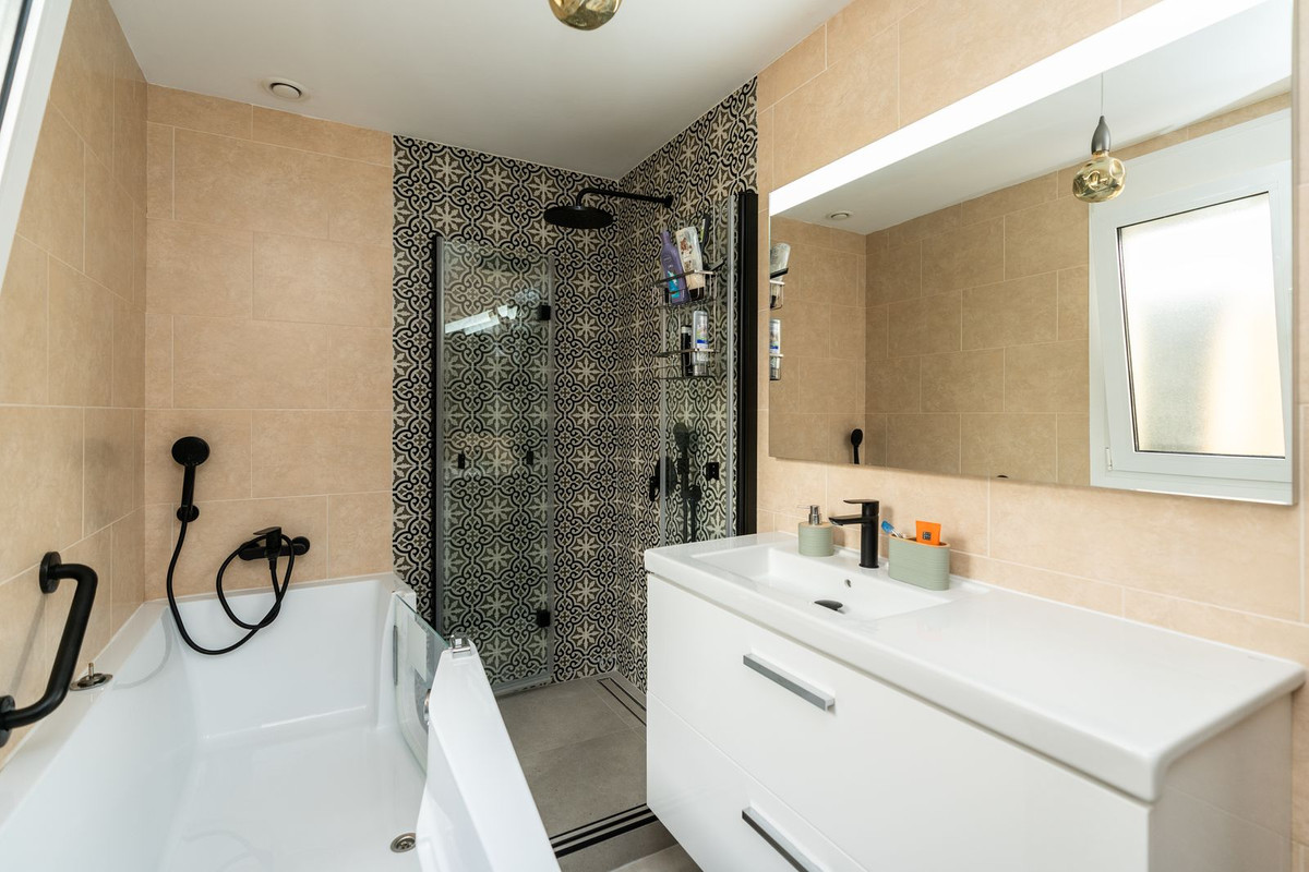 Huis te koop in Torreblanca | 4 slaapkamers H5141764