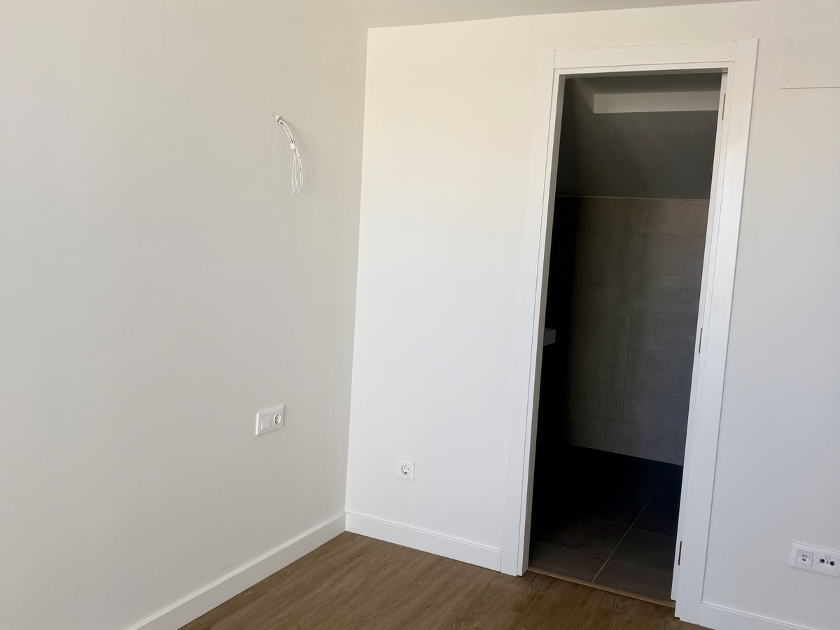 Property main view 32