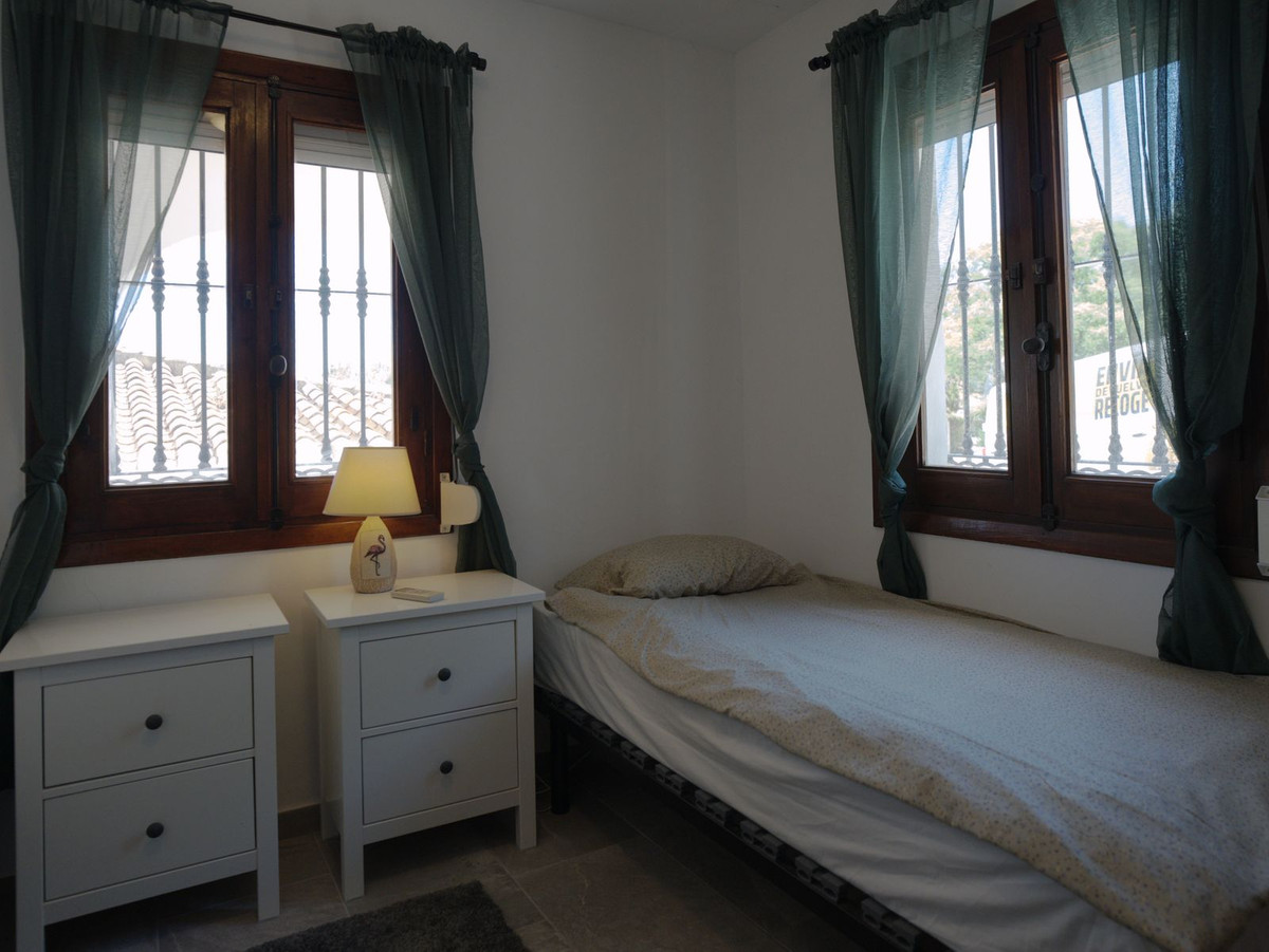 Property main view 40
