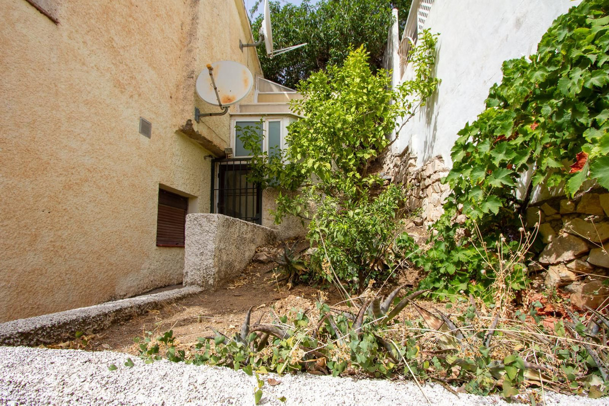 Property main view 33