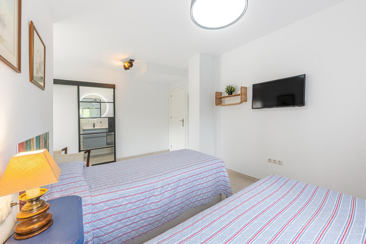 Appartement te koop in Torreblanca | 2 slaapkamers H5527432