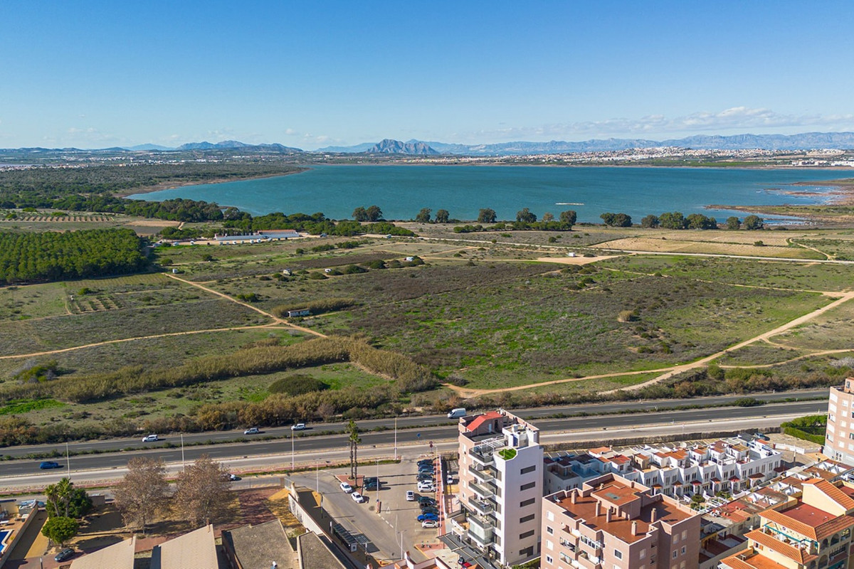 Appartement te koop in Torrelamata | 2 slaapkamers H5300830