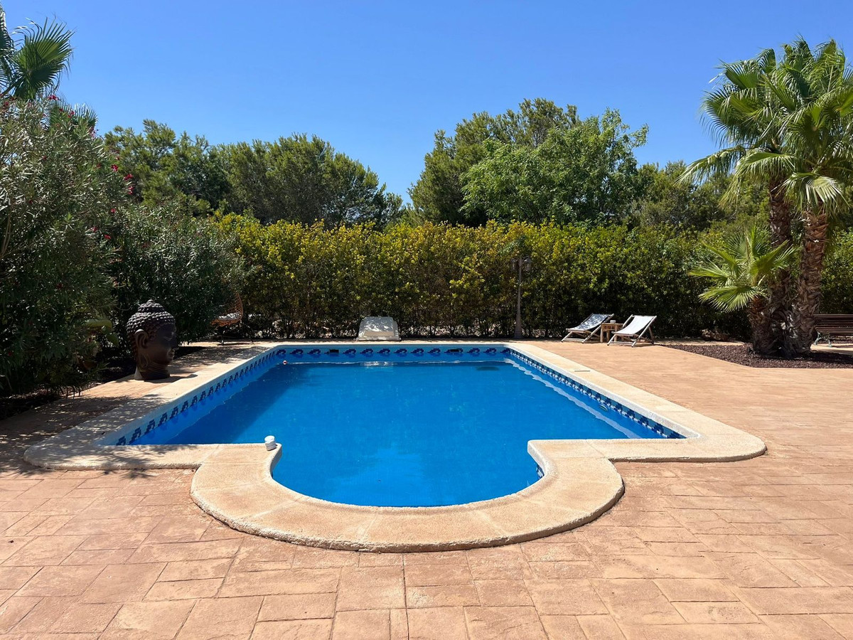 Property main view 40