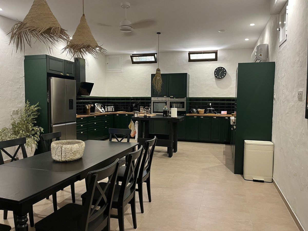 Property main view 42