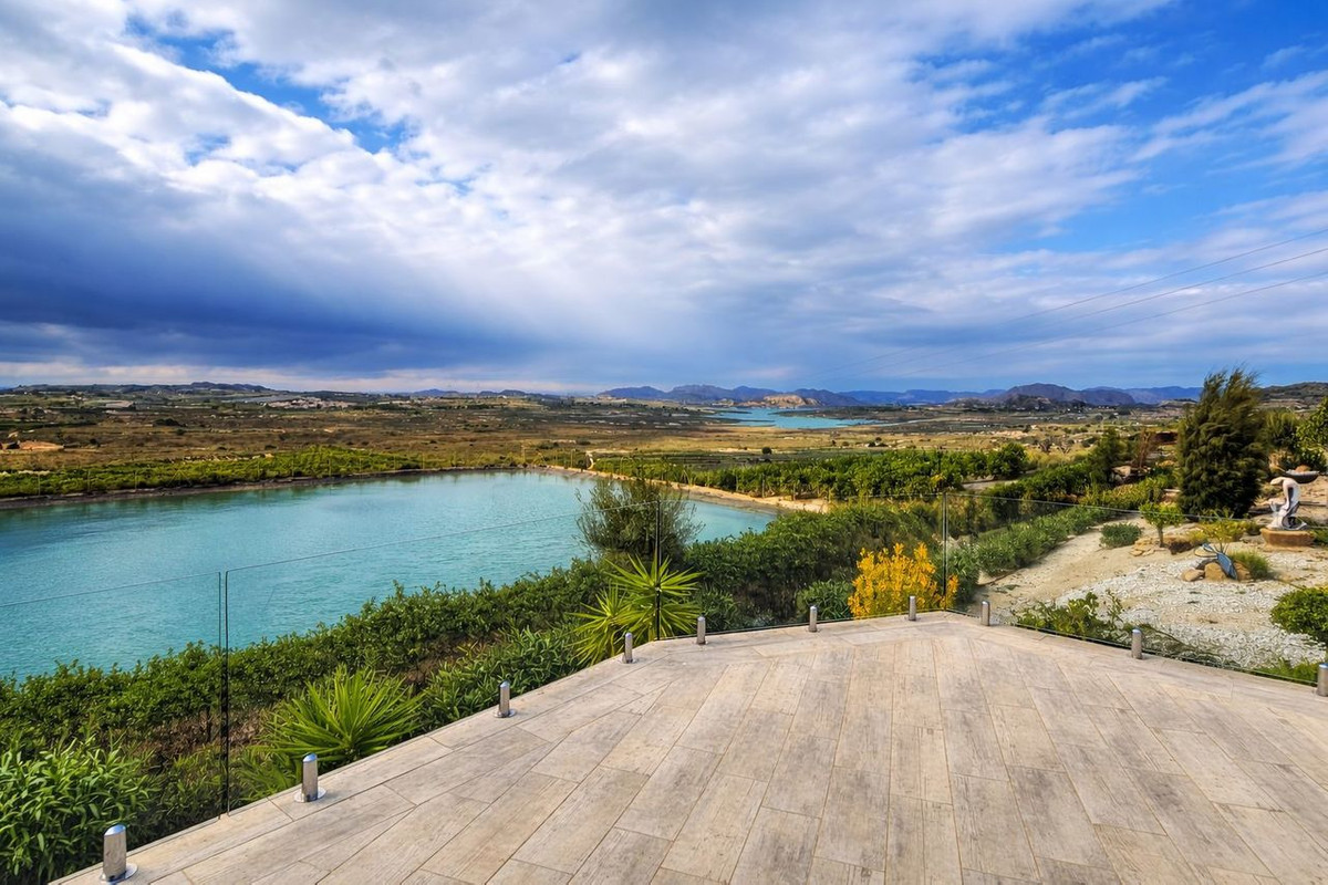 Huis te koop in Torremendo | 4 slaapkamers H5297770