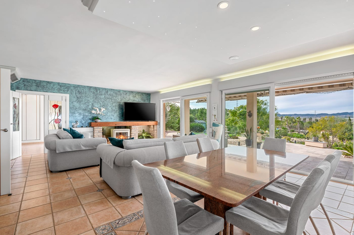 Huis te koop in Torremendo | 4 slaapkamers H5299405