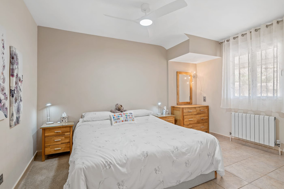 Huis te koop in Torremendo | 4 slaapkamers H5299405