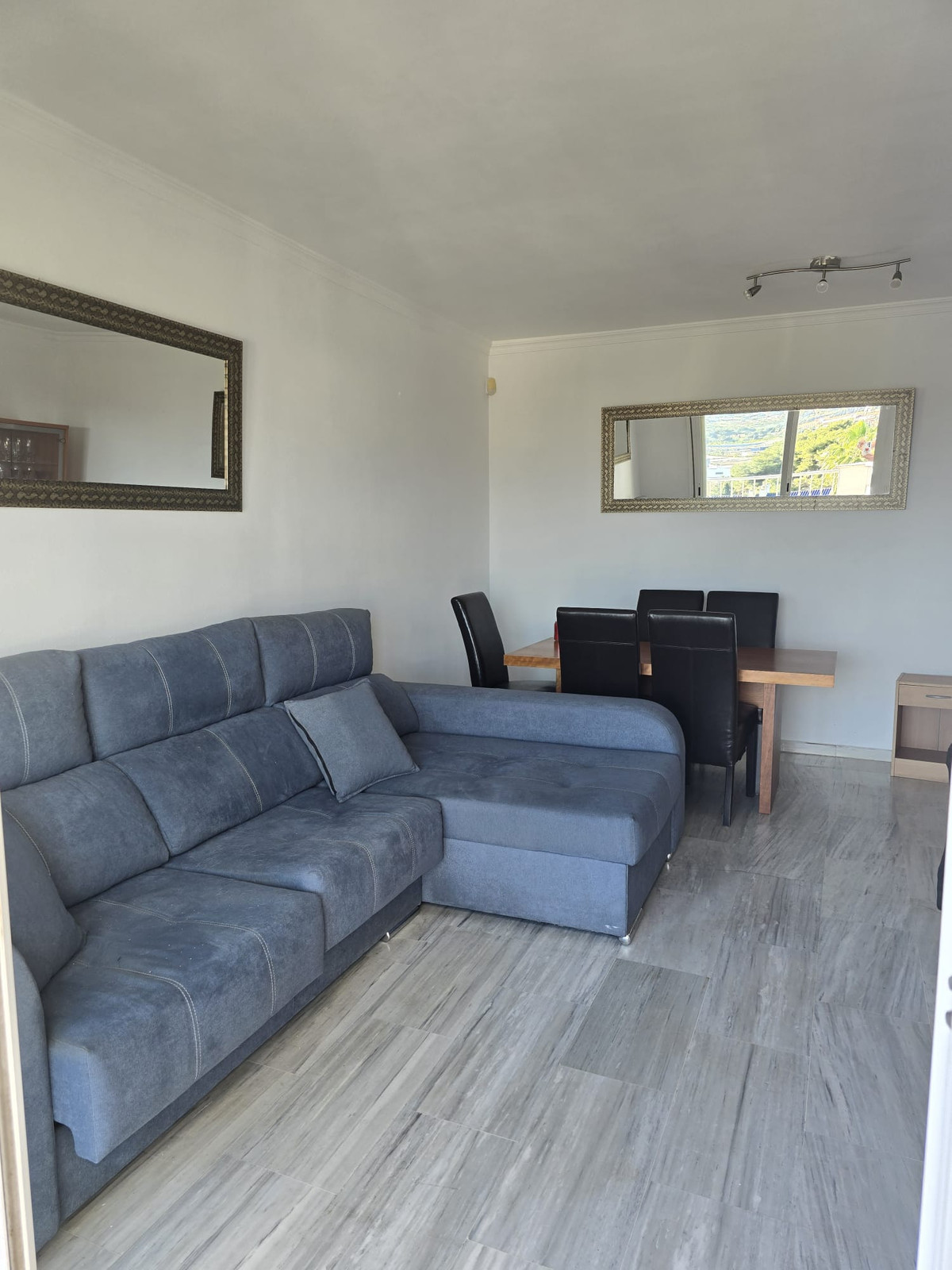 Tussenverdieping Appartement in Torremolinos-2