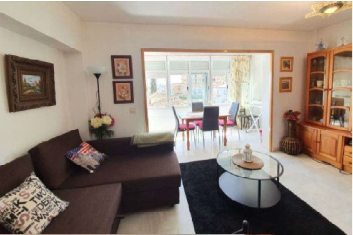 Tussenverdieping Appartement in Torremolinos-2