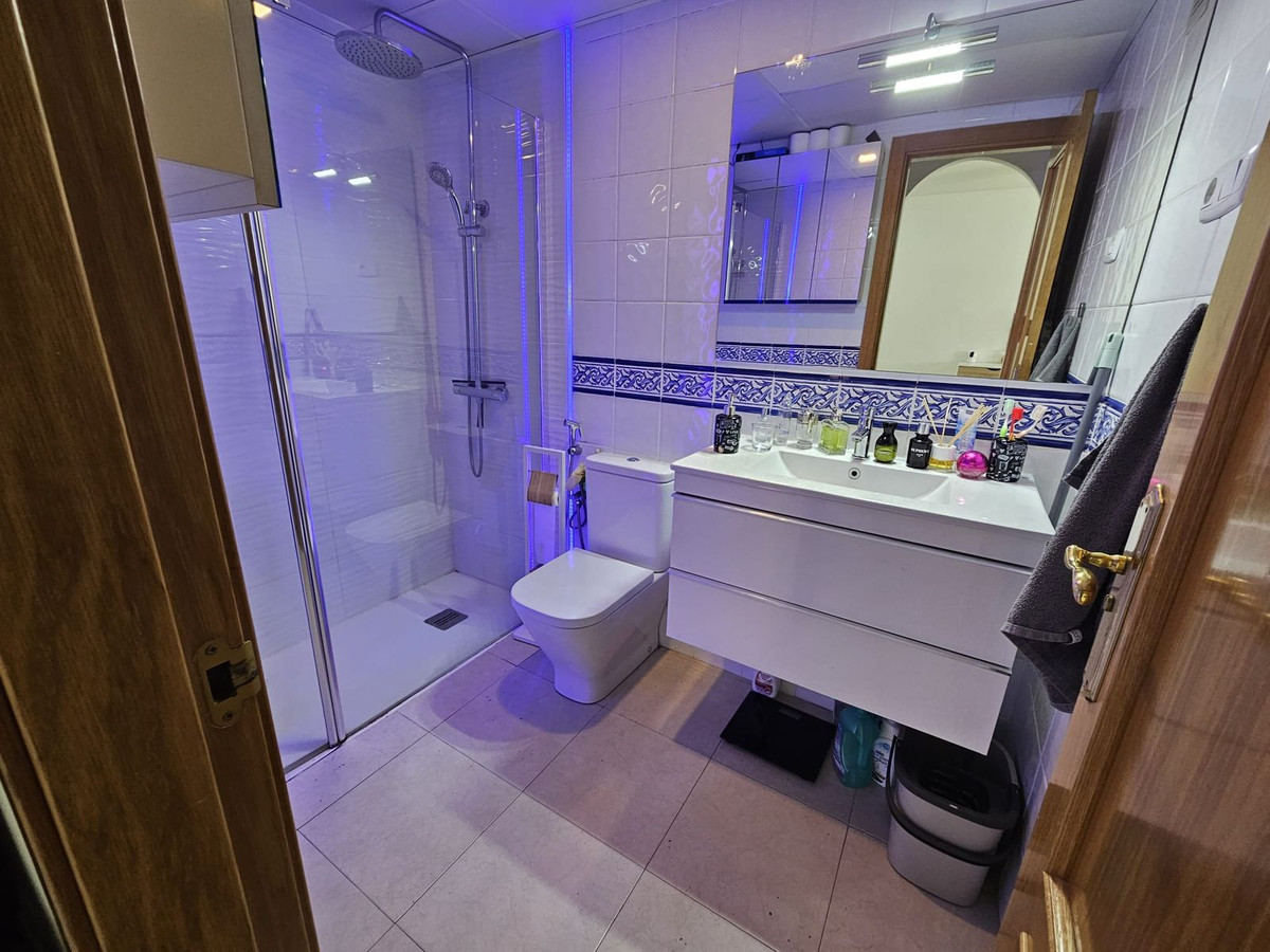 Appartement te koop in Torremolinos | 2 slaapkamers H5041255