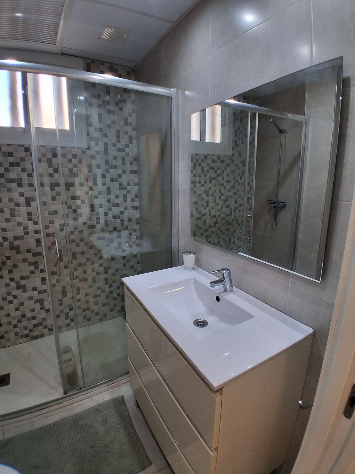 Appartement te koop in Torremolinos | 2 slaapkamers H5106829