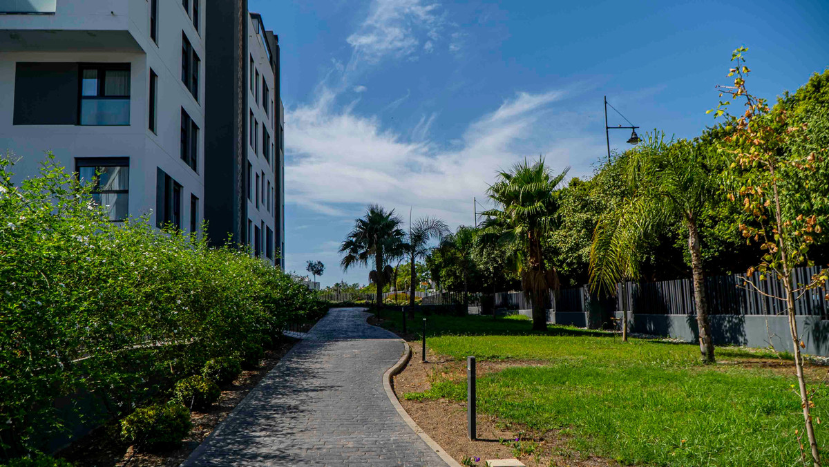 Apartment for sale in Torremolinos | 3 bedrooms H5116462