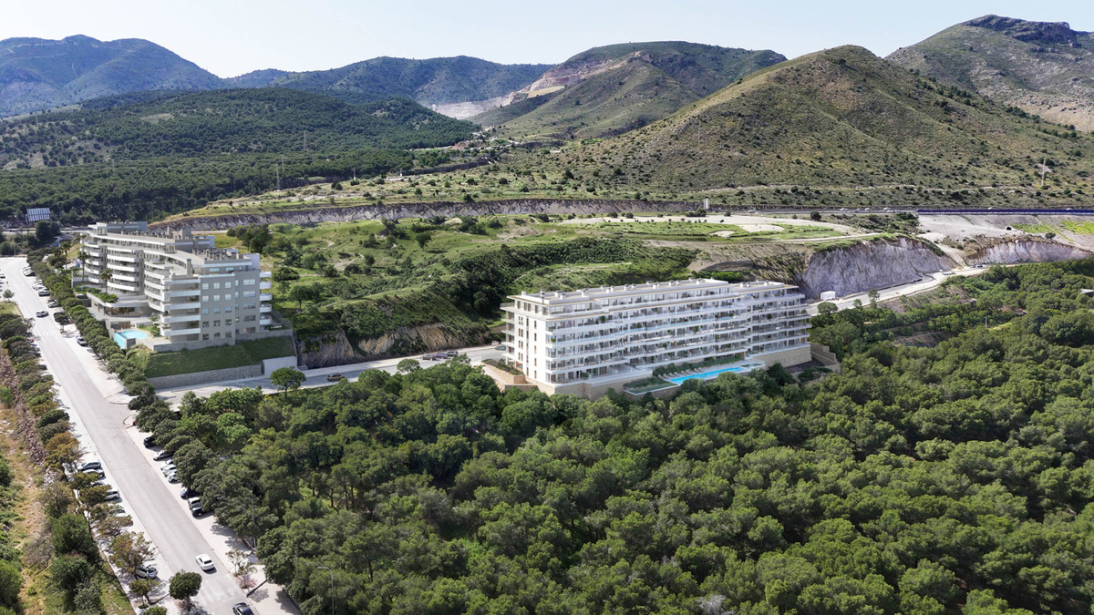 Apartment for sale in Torremolinos | 2 - 3 bedrooms H5120518