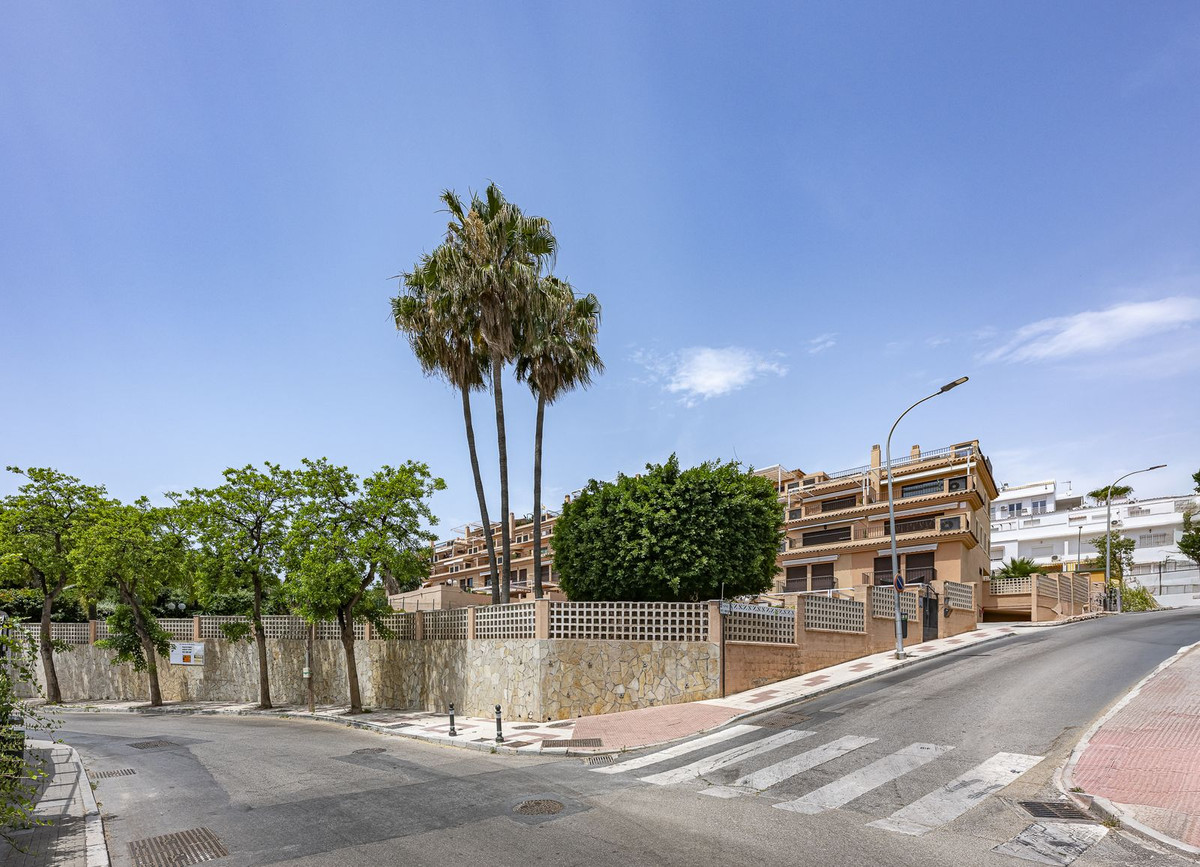Duplex for sale in Torremolinos | 2 bedrooms H5121964