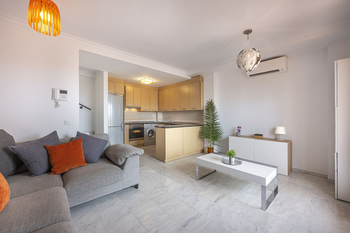 Duplex for sale in Torremolinos | 2 bedrooms H5121964