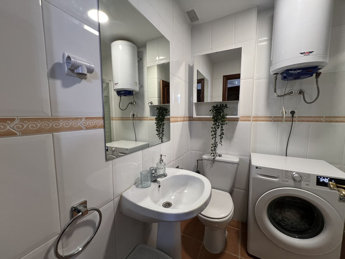 Appartement te koop in Torremolinos | 0 slaapkamers H5148259