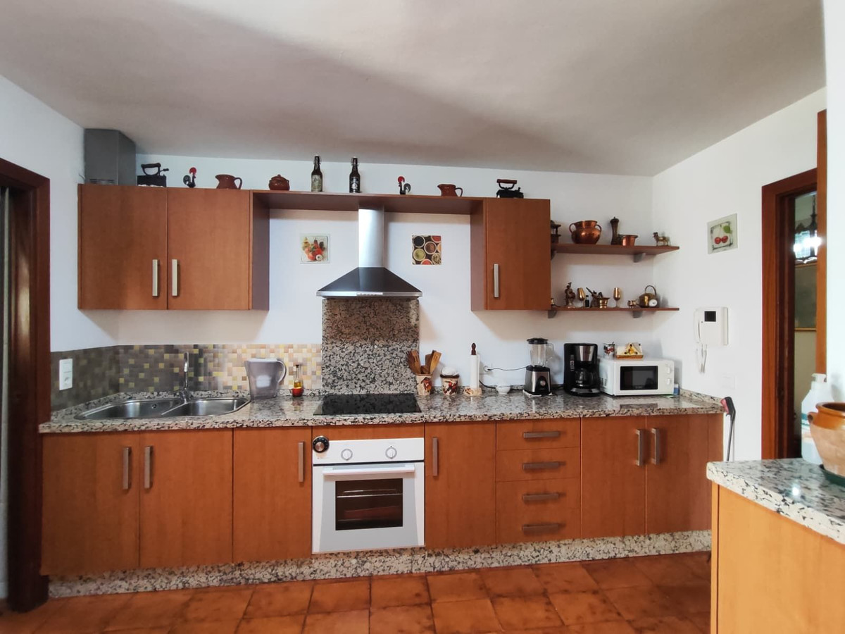 Property main view 44