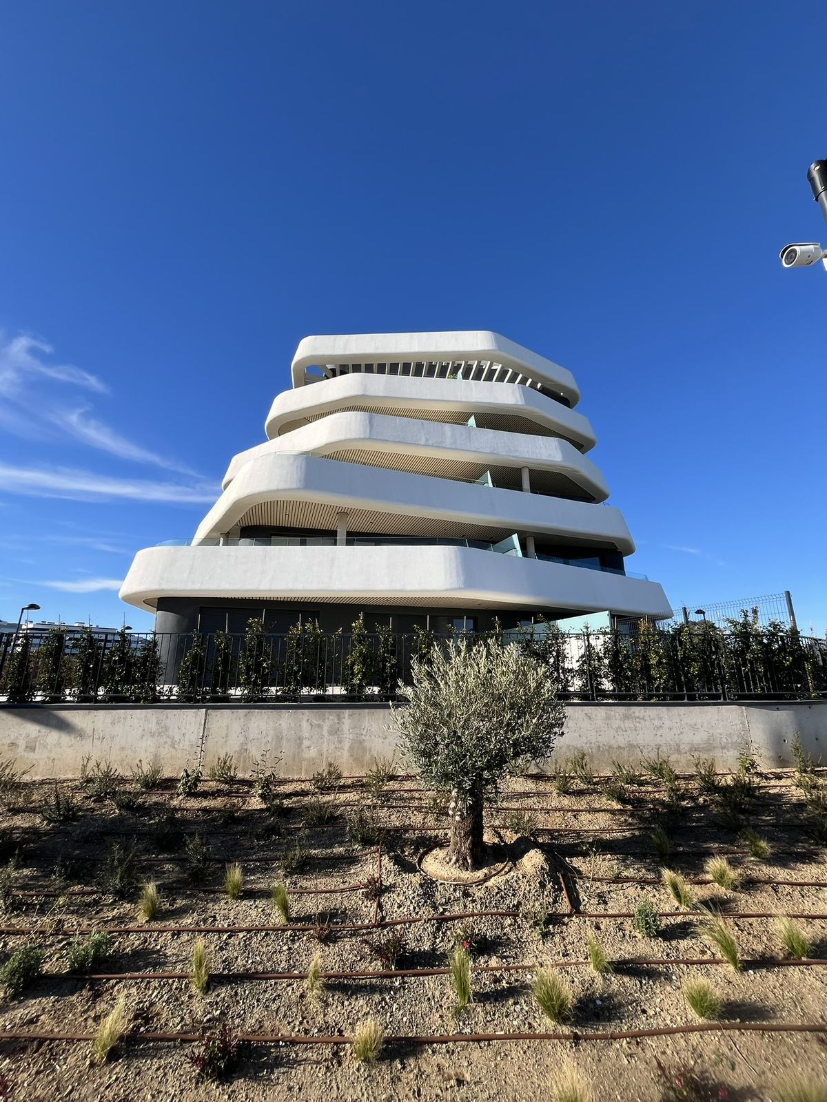 Property main view 60