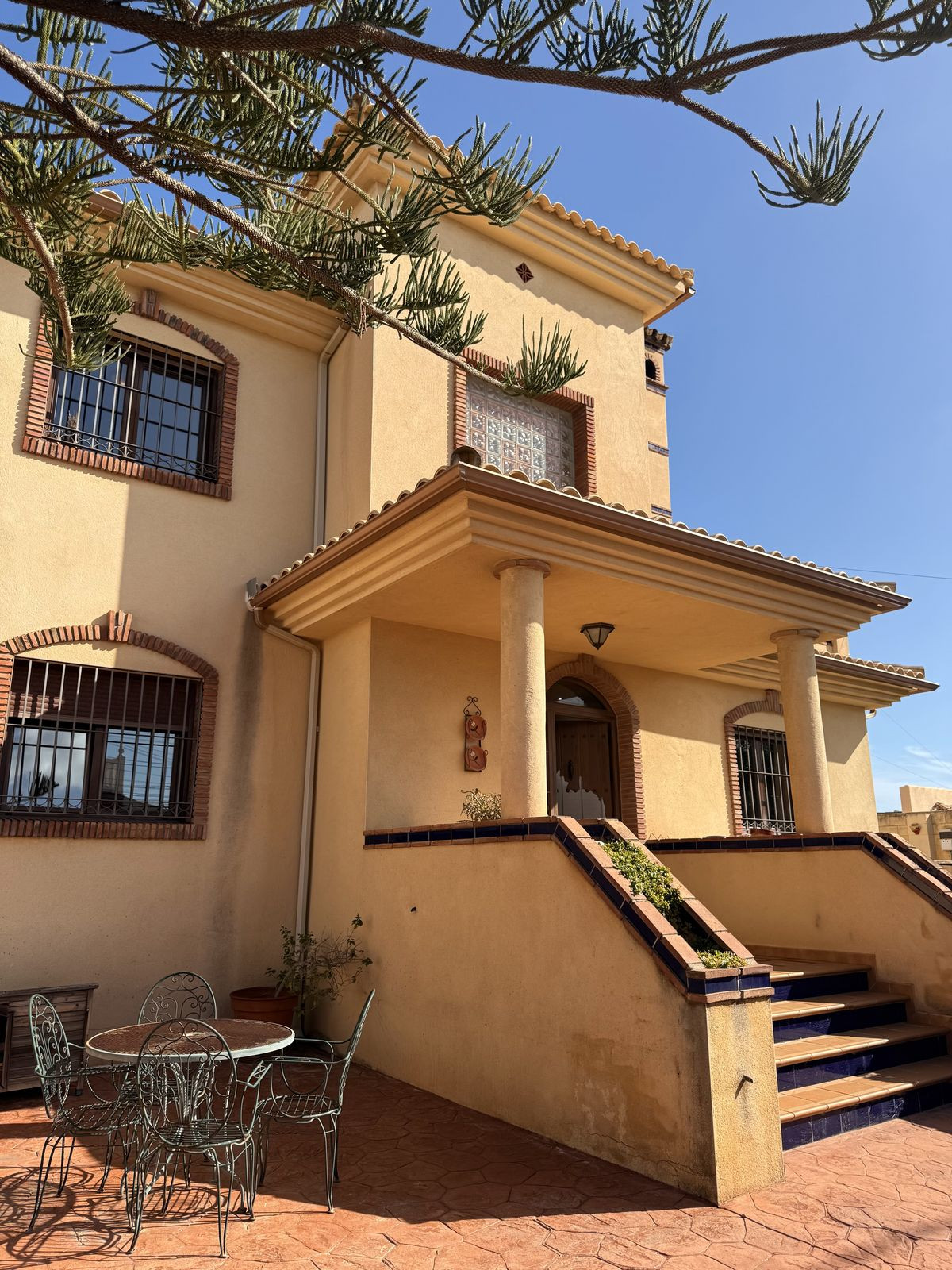 Huis te koop in Torremolinos | 4 slaapkamers H5297668