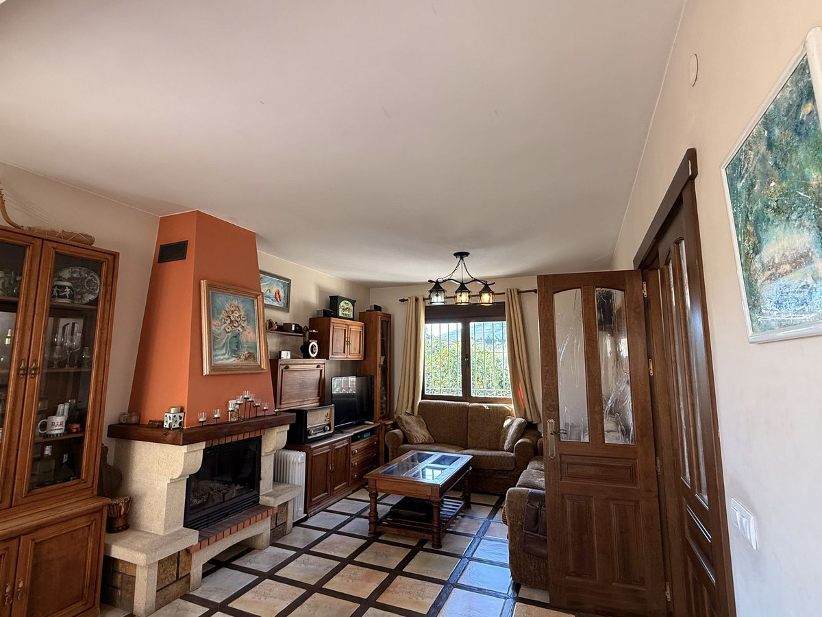 Huis te koop in Torremolinos | 4 slaapkamers H5297668