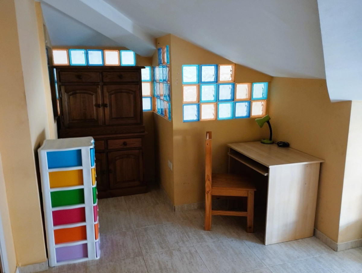 Huis te koop in Torremolinos | 5 slaapkamers H5309626