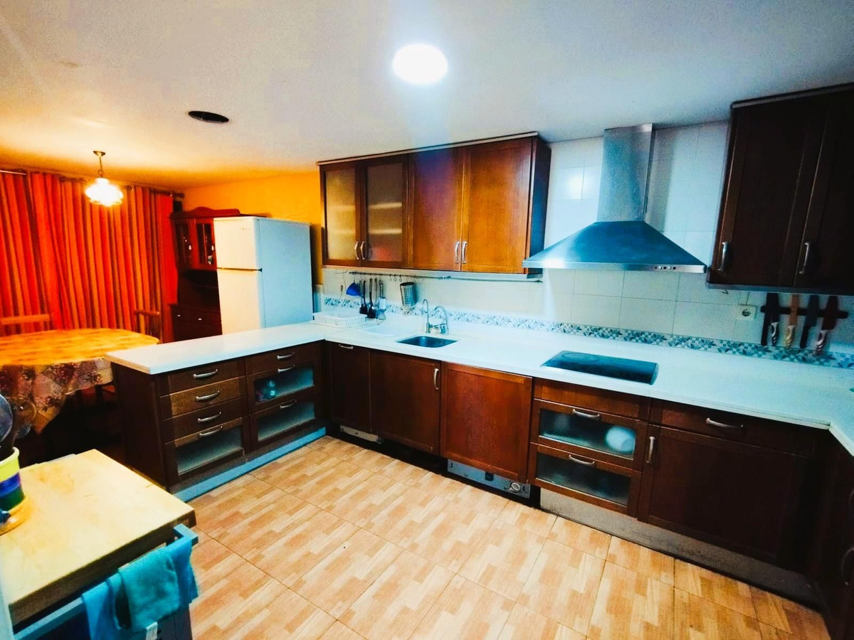 Huis te koop in Torremolinos | 5 slaapkamers H5309626